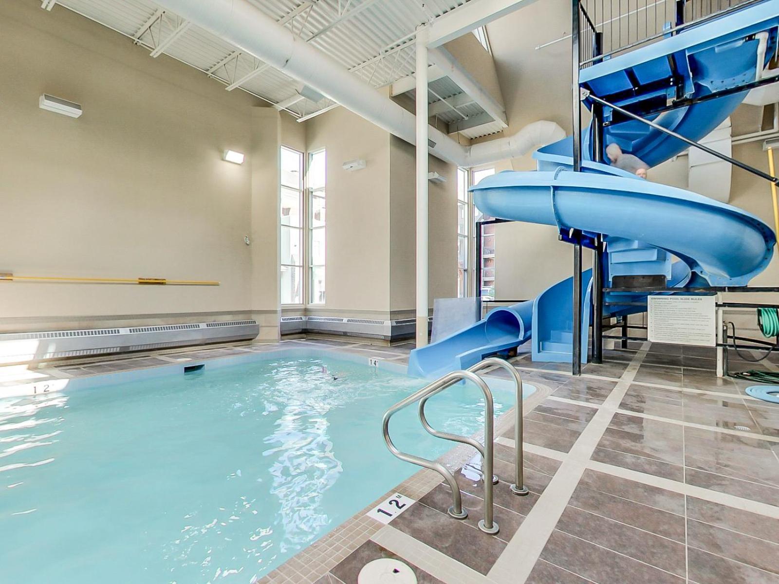 Outstanding Mountain Condo Waterslide And Hot Tub Managed By Little Sister Getaways Canmore Exterior foto